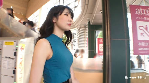鸥美一区二区三区视频